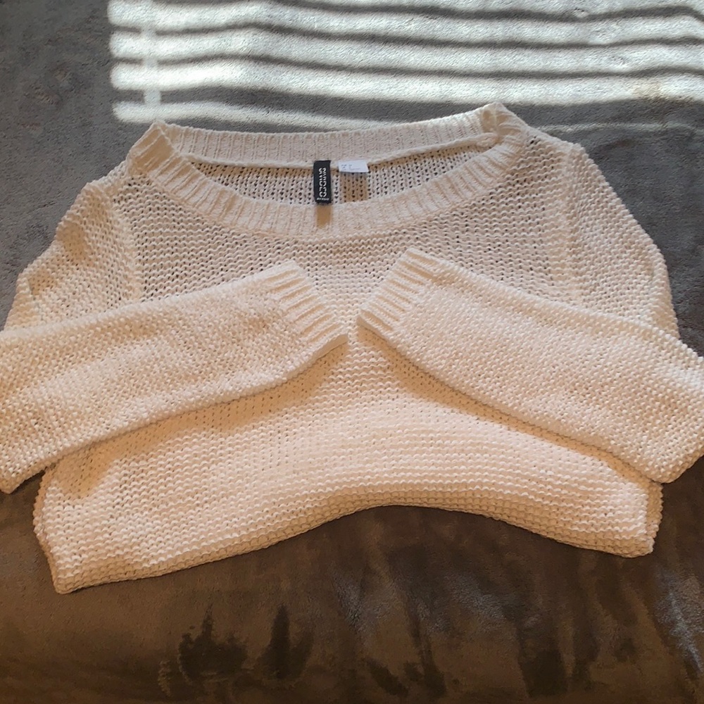 White knit sweater